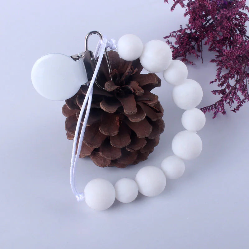 SoftHold™ – Silicone Pacifier Clip